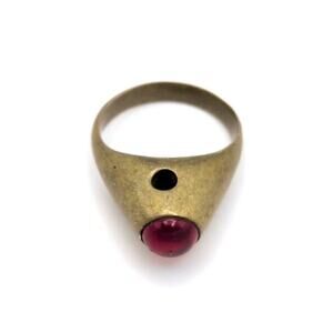 Antique Vintage Stanhope Pinky Ring Gold Tone Red Cabochon Size 4.5 *NO IMAGE*